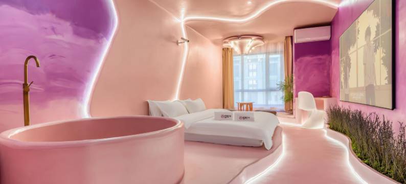 暖幢·艺术城宿(哈尔滨西站万达广场店)图片