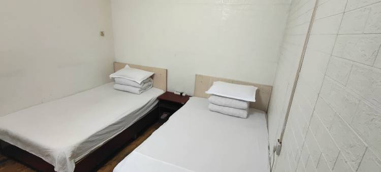 江城旅馆(武昌火车站店)图片