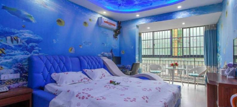 武汉简爱情侣主题公寓图片