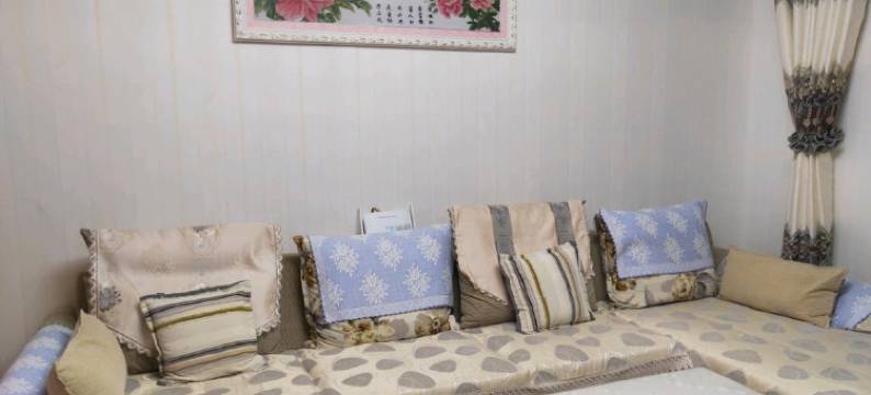 海东彩霞家庭民宿图片