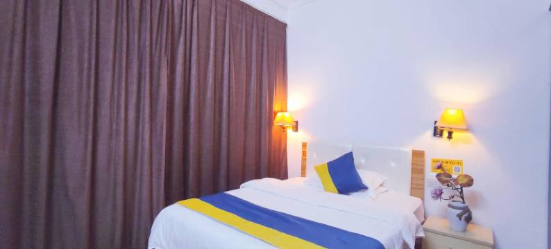 桂林德日宾馆(富豪兴城小区八里街夜宵城店)图片