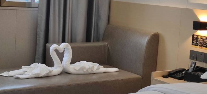 东城宾馆(崇仁客运中心店)图片