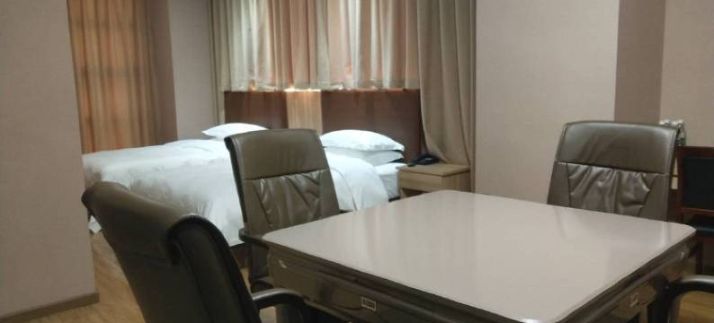 重庆湖畔酒店图片