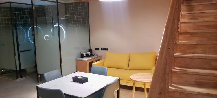 毕节秋满酒店图片