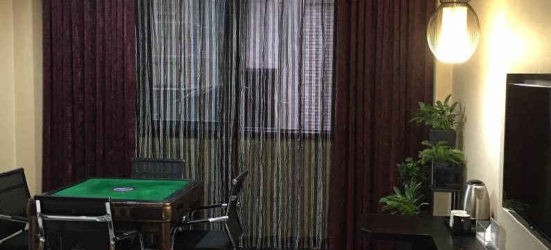 重庆候暮酒店图片