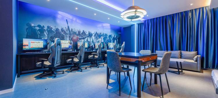 幕后精品智能民宿(洪洞中心广场店)图片