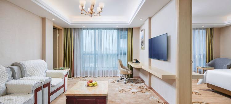 维也纳酒店(衢州景区峡口店)图片