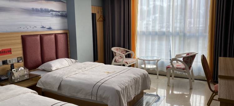 册亨城市假日酒店(县政府坝坝篮球场店)图片