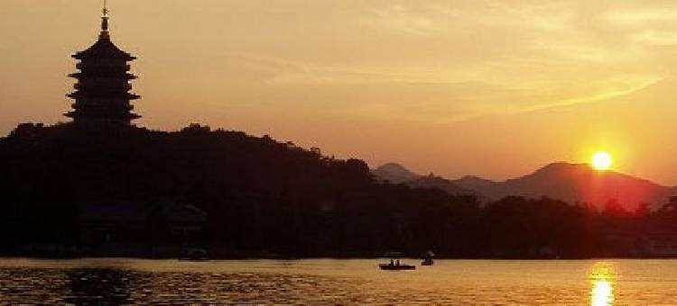 如家睿柏·云酒店(杭州武林夜市店)图片