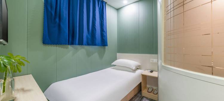 易佰良品酒店(山东理工大学西六路店)图片