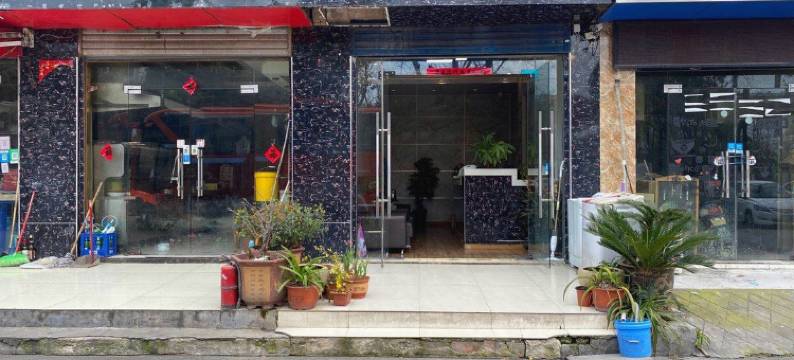 青年快捷宾馆(科学大道地铁站店)图片