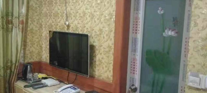 唐克镇严家如意酒店图片