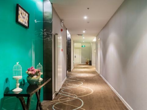 希岸酒店日照市政府东港区万象汇店