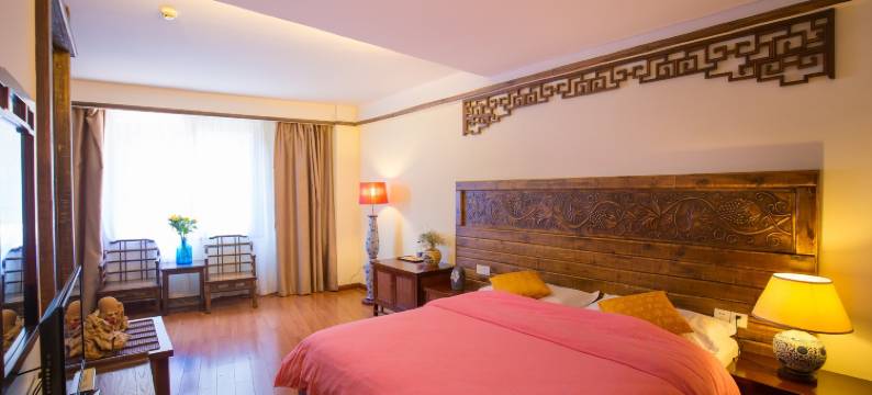 八戒人文客栈(张家界大庸府城店)图片