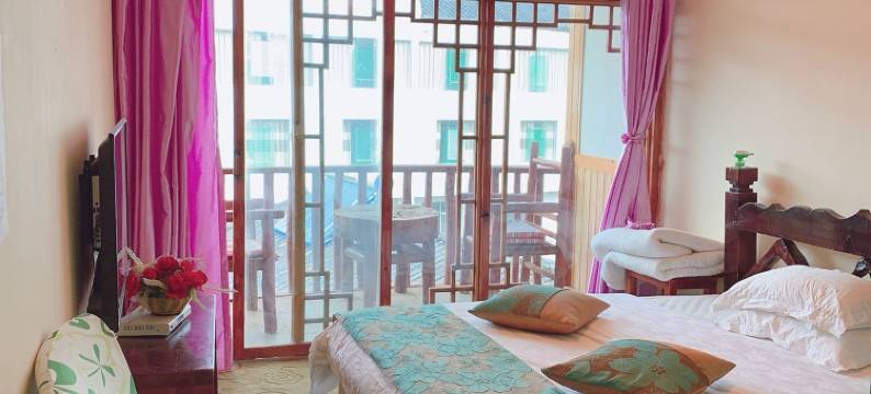 泸沽湖阳光水岸精品客栈图片