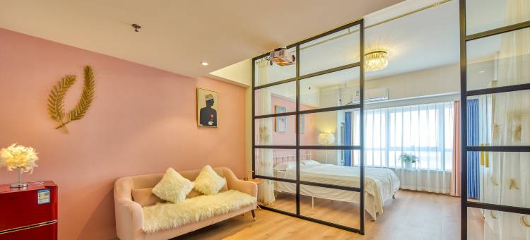 大连设计师影宿公寓图片