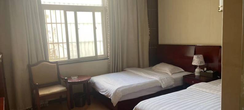 万豪商务宾馆(泾县汽车站店)图片