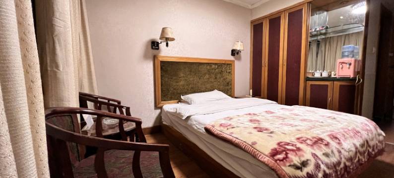 小红帽宾馆(杭州桂花西路地铁站店)图片