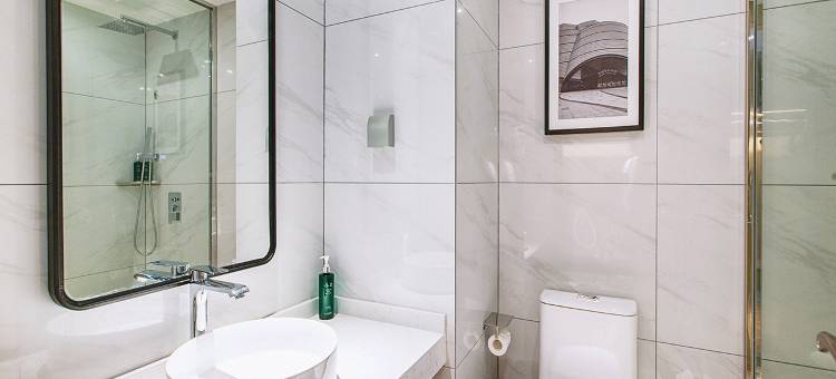 白玉兰酒店(武汉高铁站东广场店)图片