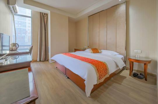 大同悦达愉悦假日酒店(北岳中学店)