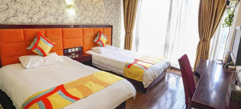 宜家喜酒店(成都金府机电城欢乐谷店)图片