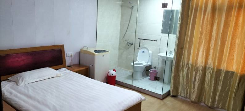 芜湖县众友宾馆(徽商城店)图片