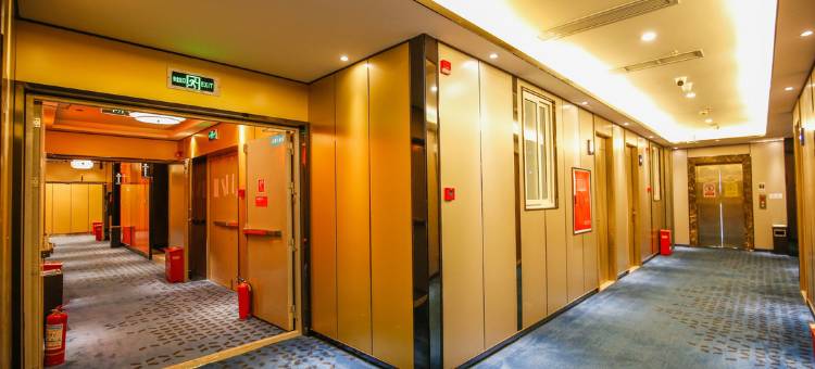 7天优品酒店(成都火车东站西广场地铁站店)图片