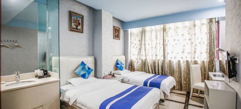 雅安唯雅酒店(廊桥店)图片