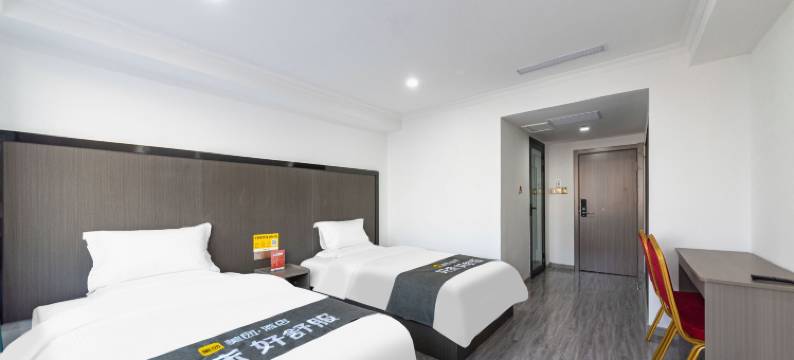 烟台新视野影院酒店(海港路振华商厦店)图片