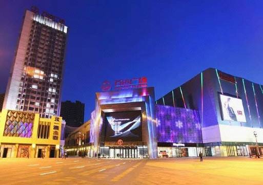 小苹果主题公寓(沈阳北一路万达店)