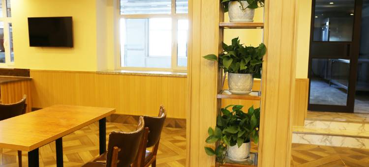 如家华驿酒店(白城市火车站店)图片