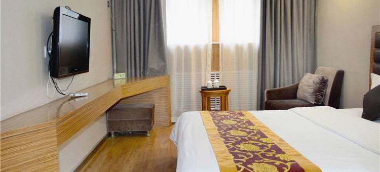 岚皋欣语商务酒店图片