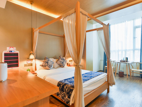 漫蜗客城市公寓酒店