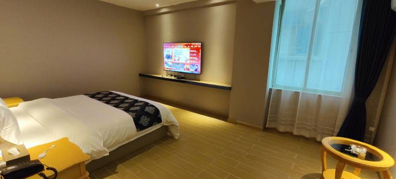 云海酒店(塘厦东浦市场店)图片