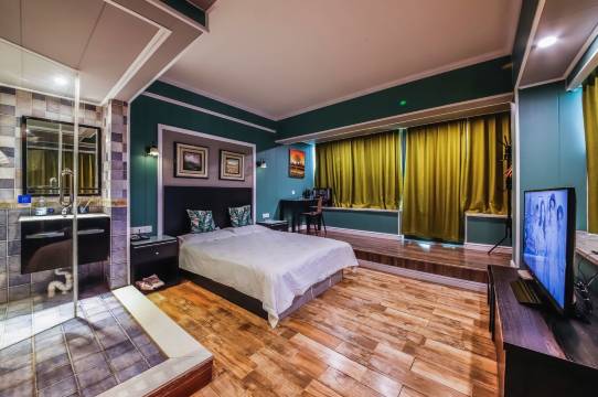 郑州半山星空景观酒店