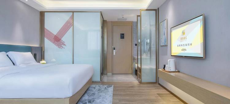 潮漫酒店(深圳宝安体育馆西乡地铁站店)图片