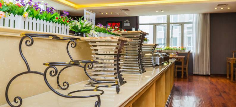 雅致丽泊酒店(西安二环北路大明宫西地铁站店)图片