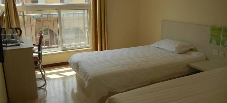 青岛百福祥宾馆(青岛城市学院店)图片