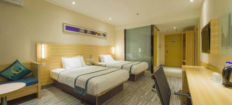 精途酒店(黄冈万达广场东门路店)图片