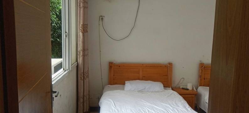 天全成龙民宿图片