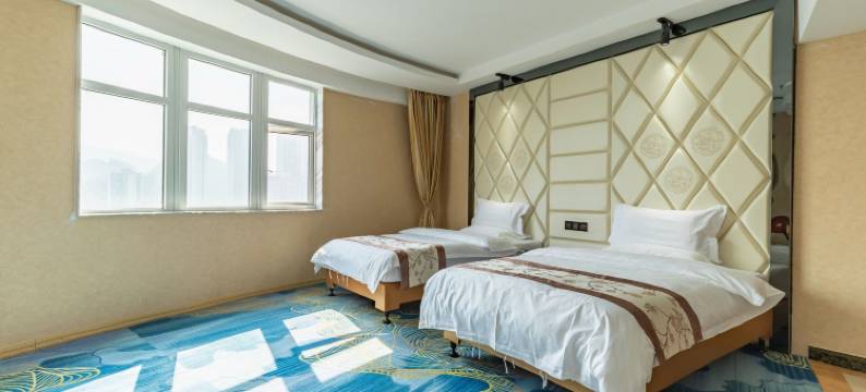 凯里和顺天酒店(万博广场店)图片