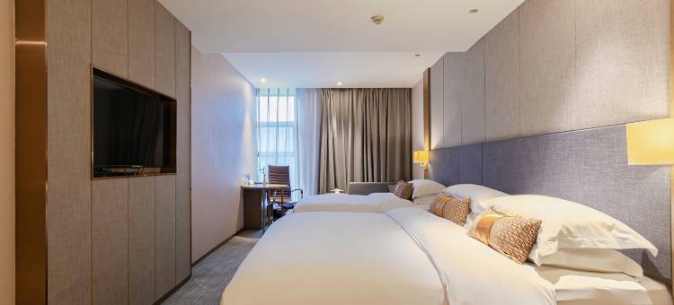 南江世纪朝阳大饭店(光雾山广场店)图片