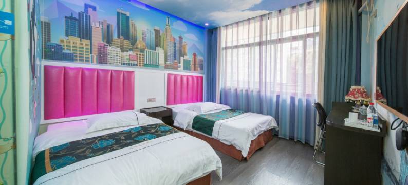 长沙艾巢主题酒店(岳麓山大学城店)图片