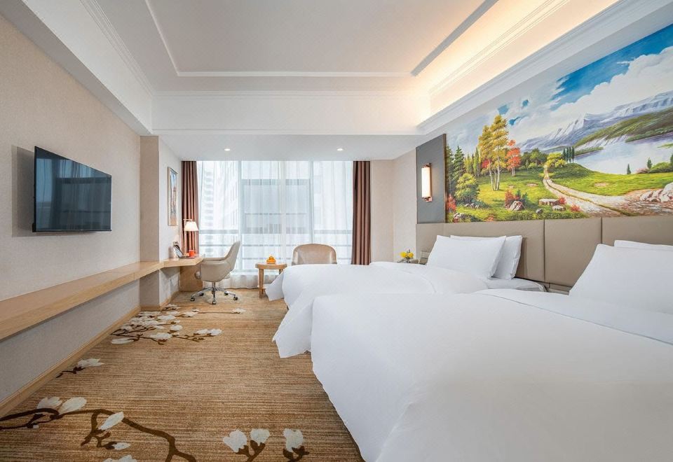 Vienna Hotel(Xincheng International Store) Hotel Overview