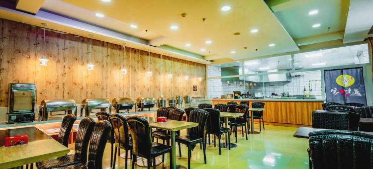 昆仑酒店(赤峰市医院店)图片