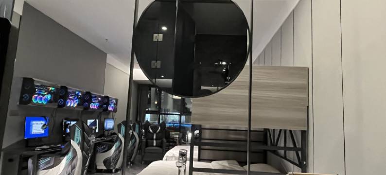 辛巴电竞酒店(新蔡职业技术学院店)图片