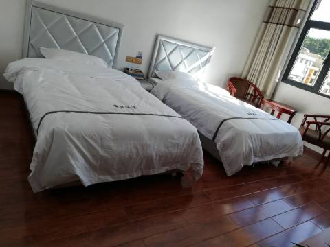 黄果树景逸民宿