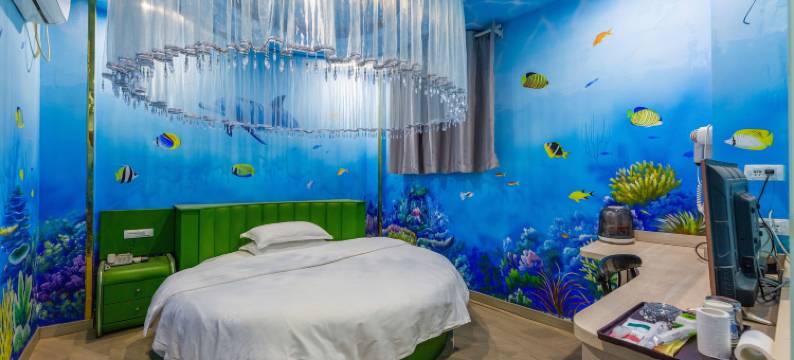 云泊酒店(武汉科技大学青山校区科普公园地铁站店)图片