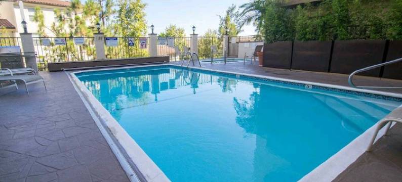 欧汇大酒店(惠东吉隆店)图片