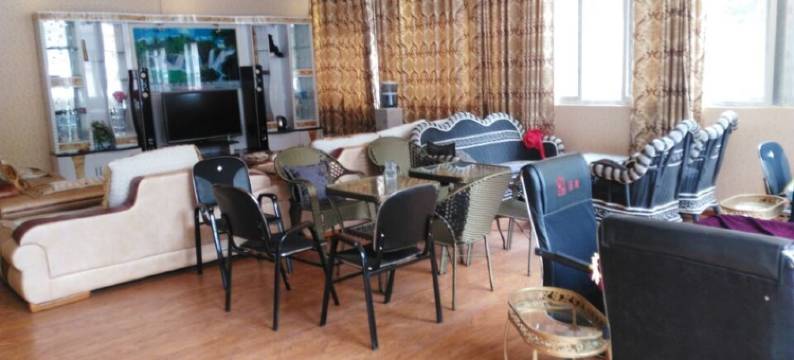 毕棚沟雪山休闲庄图片